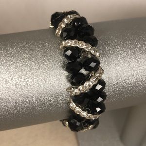 Stretchy black bead bracelet